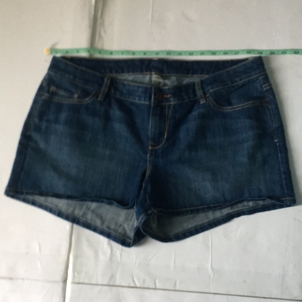 Jean , Double Front Pockets, Front Zipper Shorts